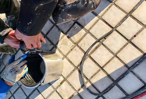 1765182859205200.jpg 污水厂水下设备维修1.jpg